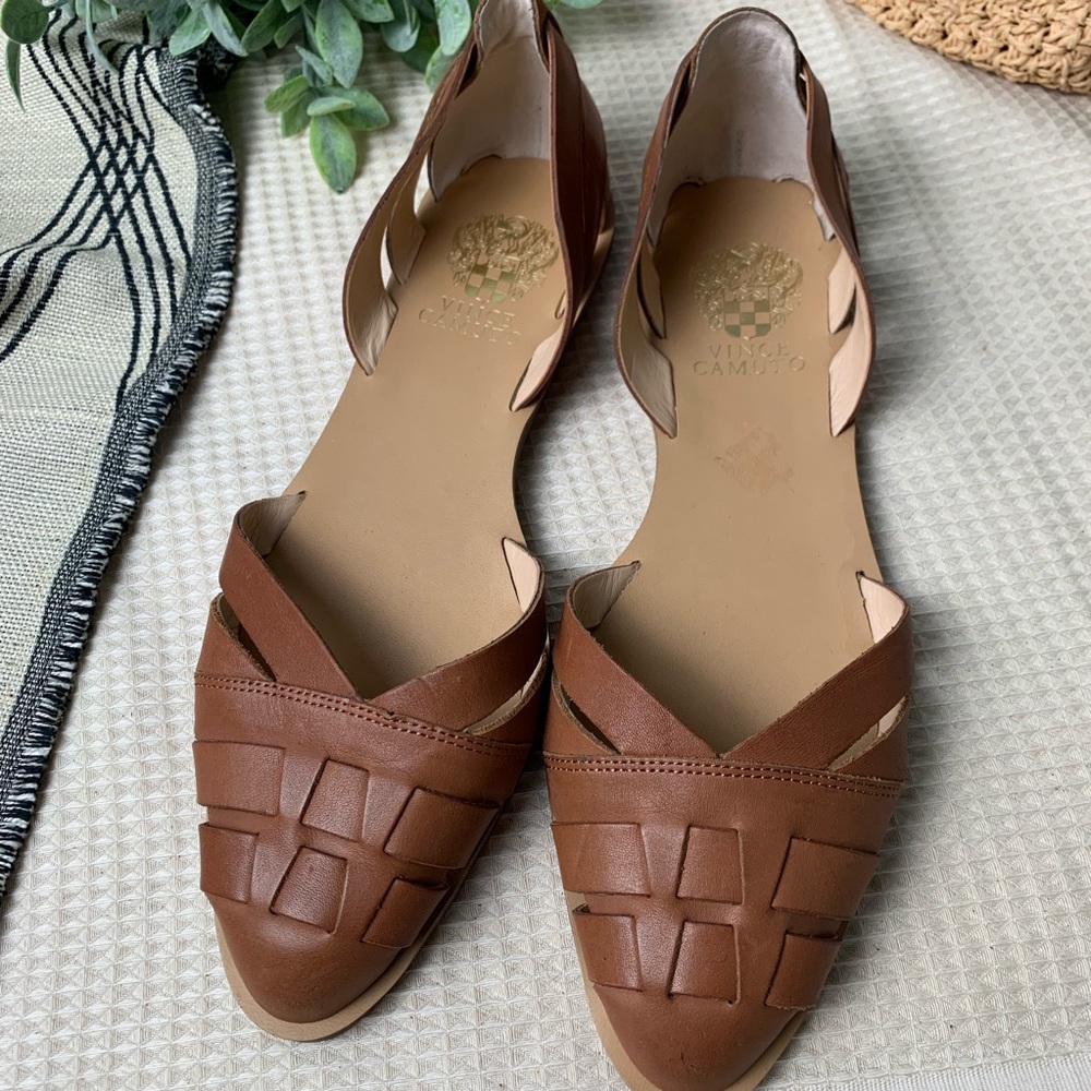 VINCE CAMUTO Reta D’Orsay Woven Flats - Picture 3 of 6